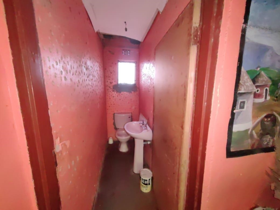4 Bedroom Property for Sale in Mdantsane Nu 15 Eastern Cape
